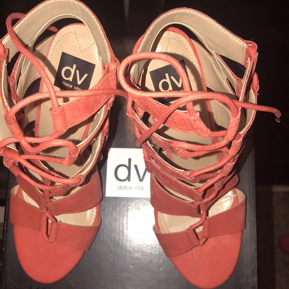 Dolce Vita "Tyler" Coral Lace up Sandal - Picture 5 of 8